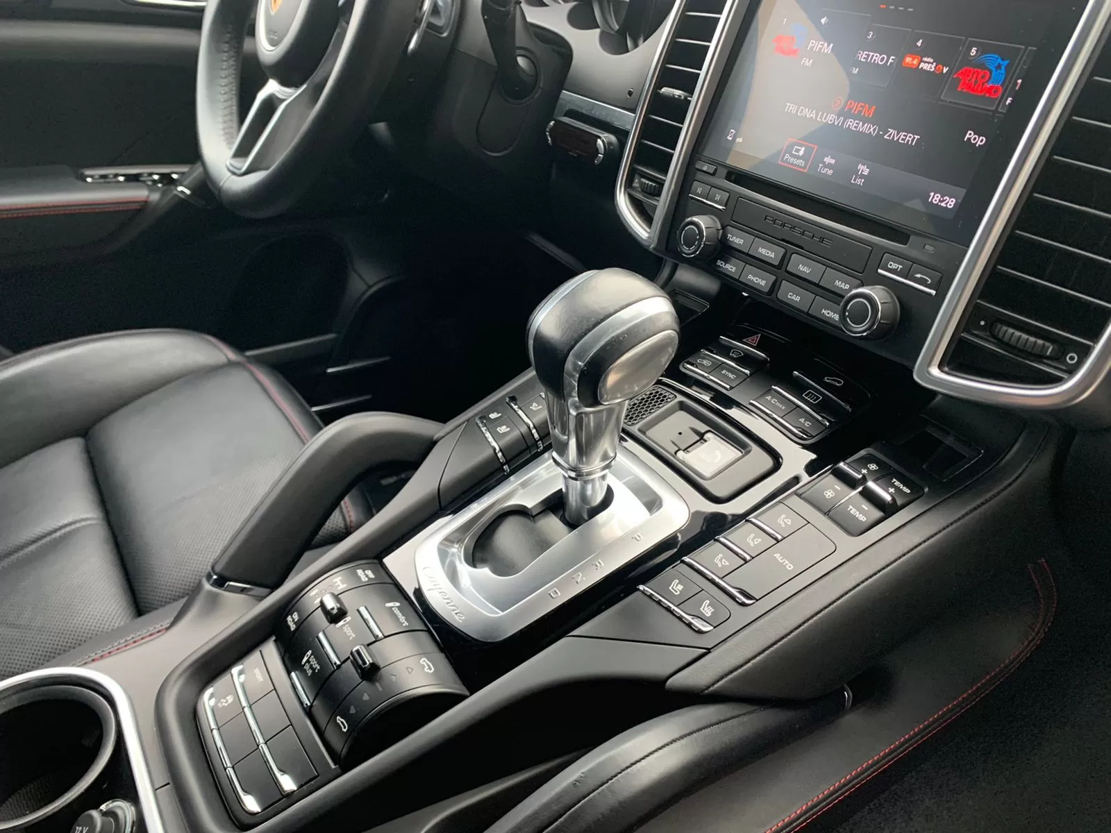 Cayenne Diesel Platinum Edition