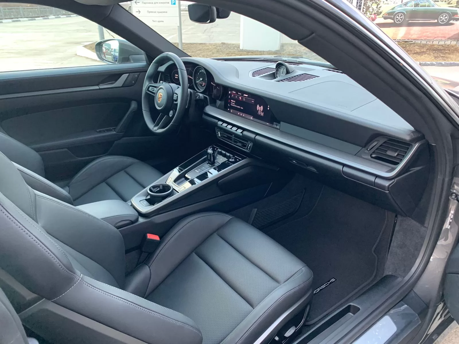 911 Carrera 4S