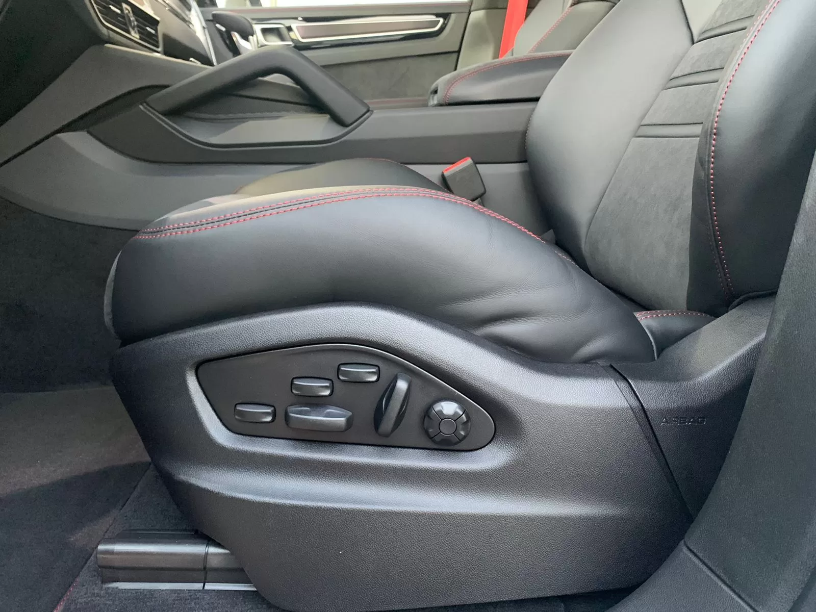 Cayenne GTS